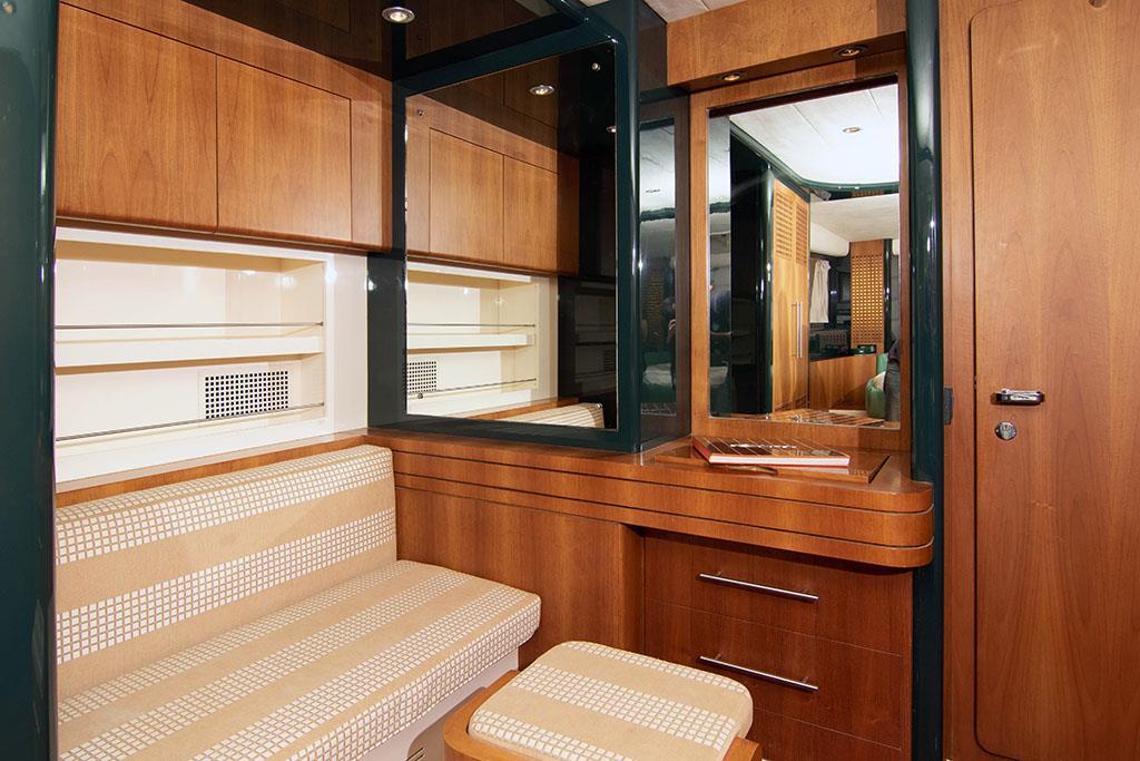 1998 RIVA 70' DOLCE VITA 